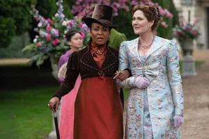 Adjoa Andoh as Lady Danbury, Ruth Gemmell as Lady Violet Bridgerton in Bridgerton. Cr. Liam Daniel/Netflix © 2025 Adjoa Andoh as Lady Danbury, Ruth Gemmell as Lady Violet Bridgerton in Bridgerton