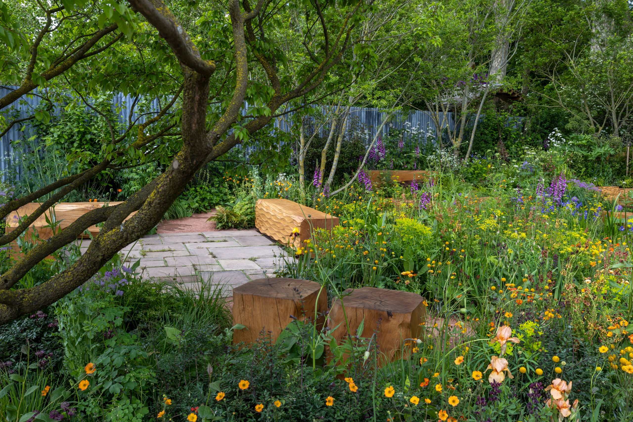 The Octavia Hill Garden by Blue Diamond with the National Trust at the RHS Chelsea Flower Show 2024. Designed by Ann-Marie Powell with the Blue Diamond Team.