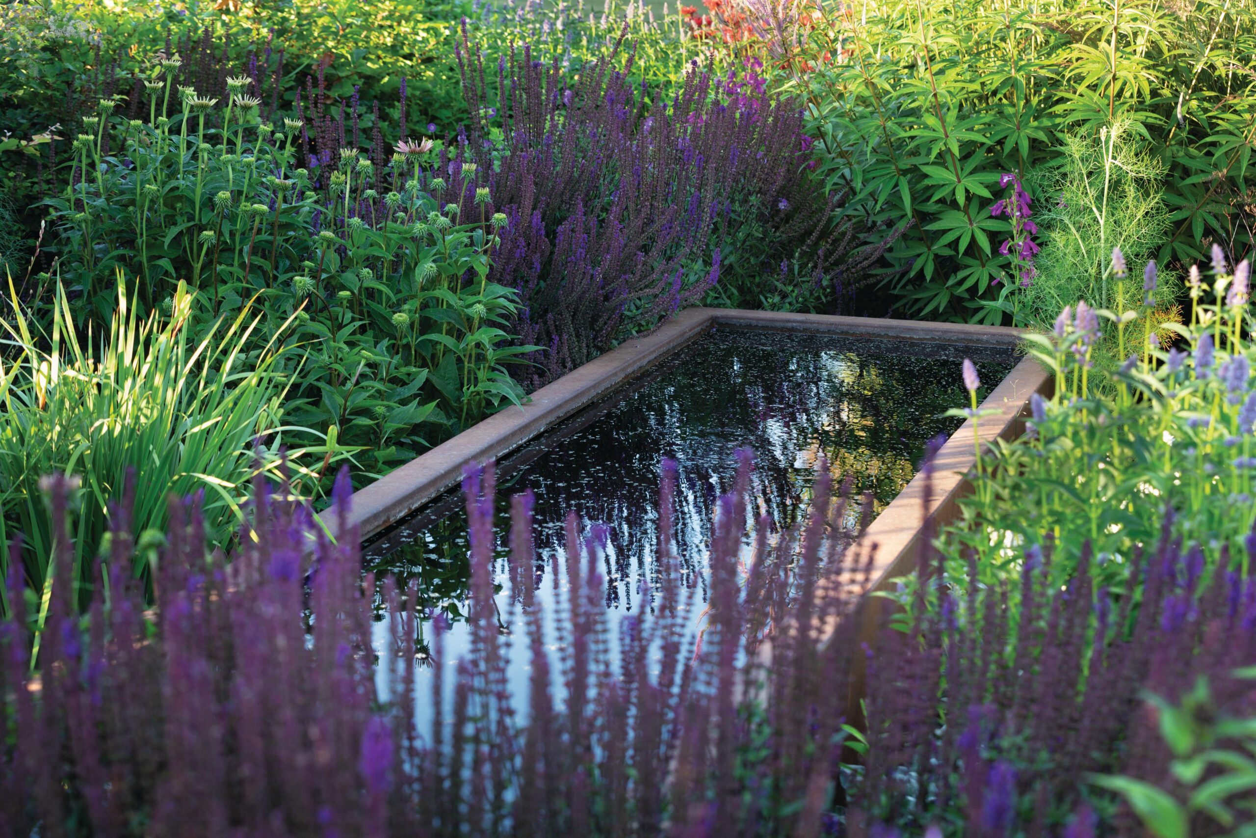 Robert Myers' garden designs at Park House © Richard Bloom