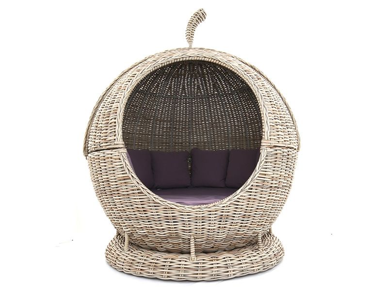 Fiji Apple Day Bed on a white background