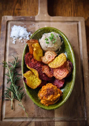Beetroot crisps for Christmas food Beetroot crisps for Christmas food