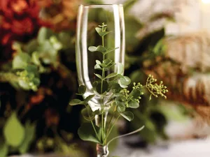 Table decorations with natural materials for Christmas Table decorations with natural materials for Christmas