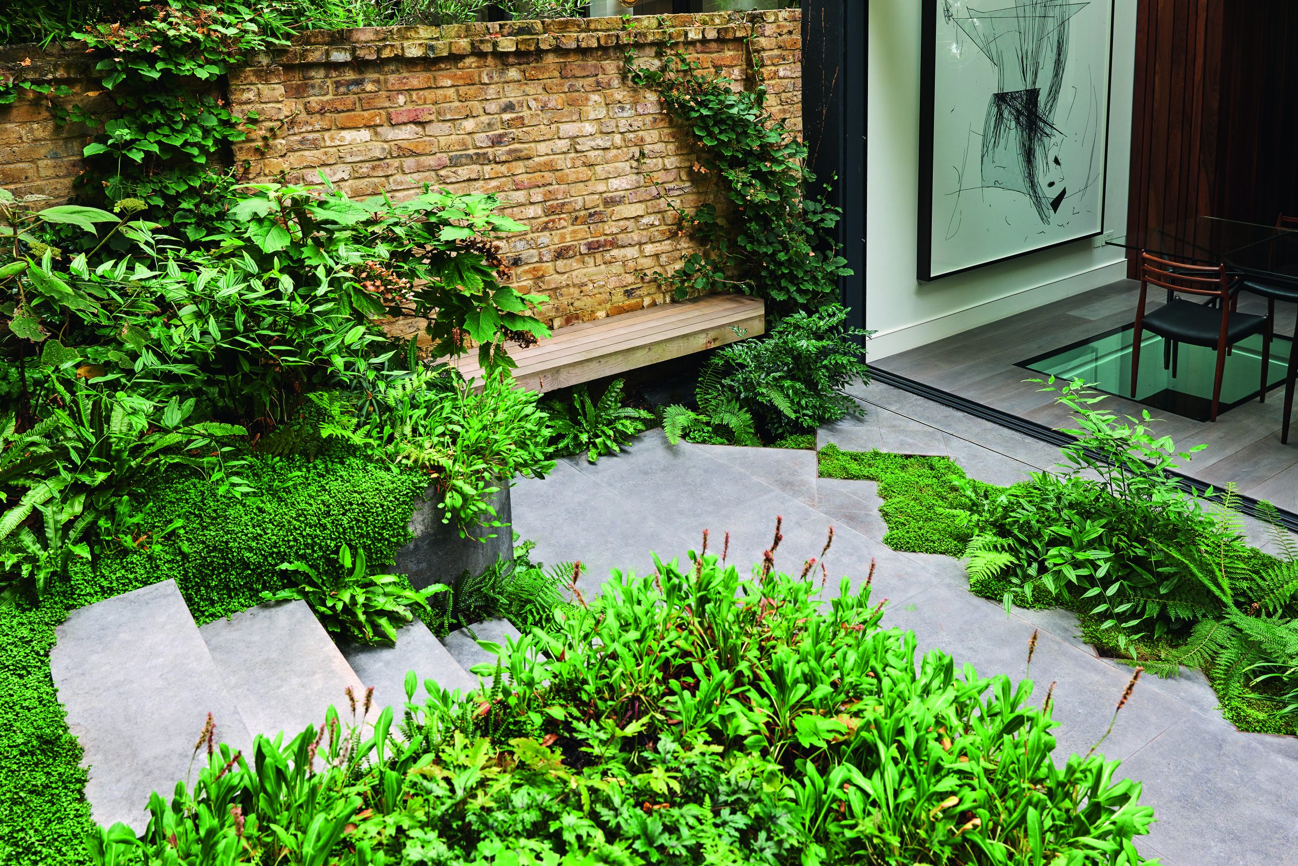 London garden designed by Adolfo Harrison