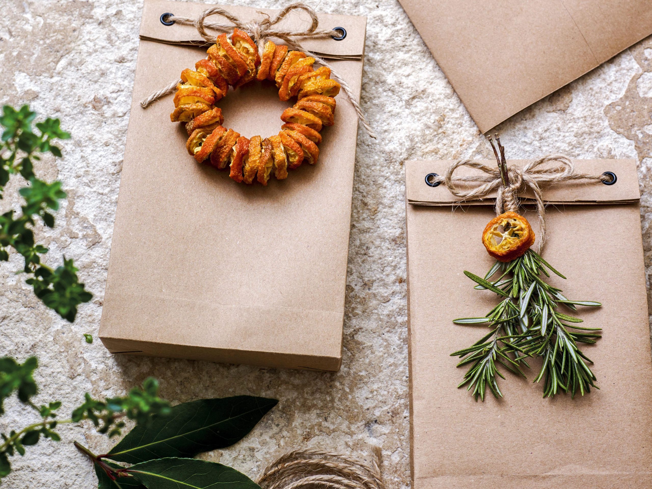 Easy natural wrapping paper
