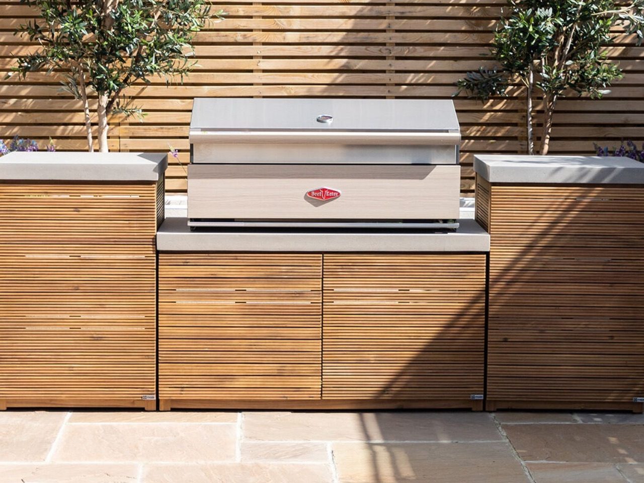 Outdoor oven