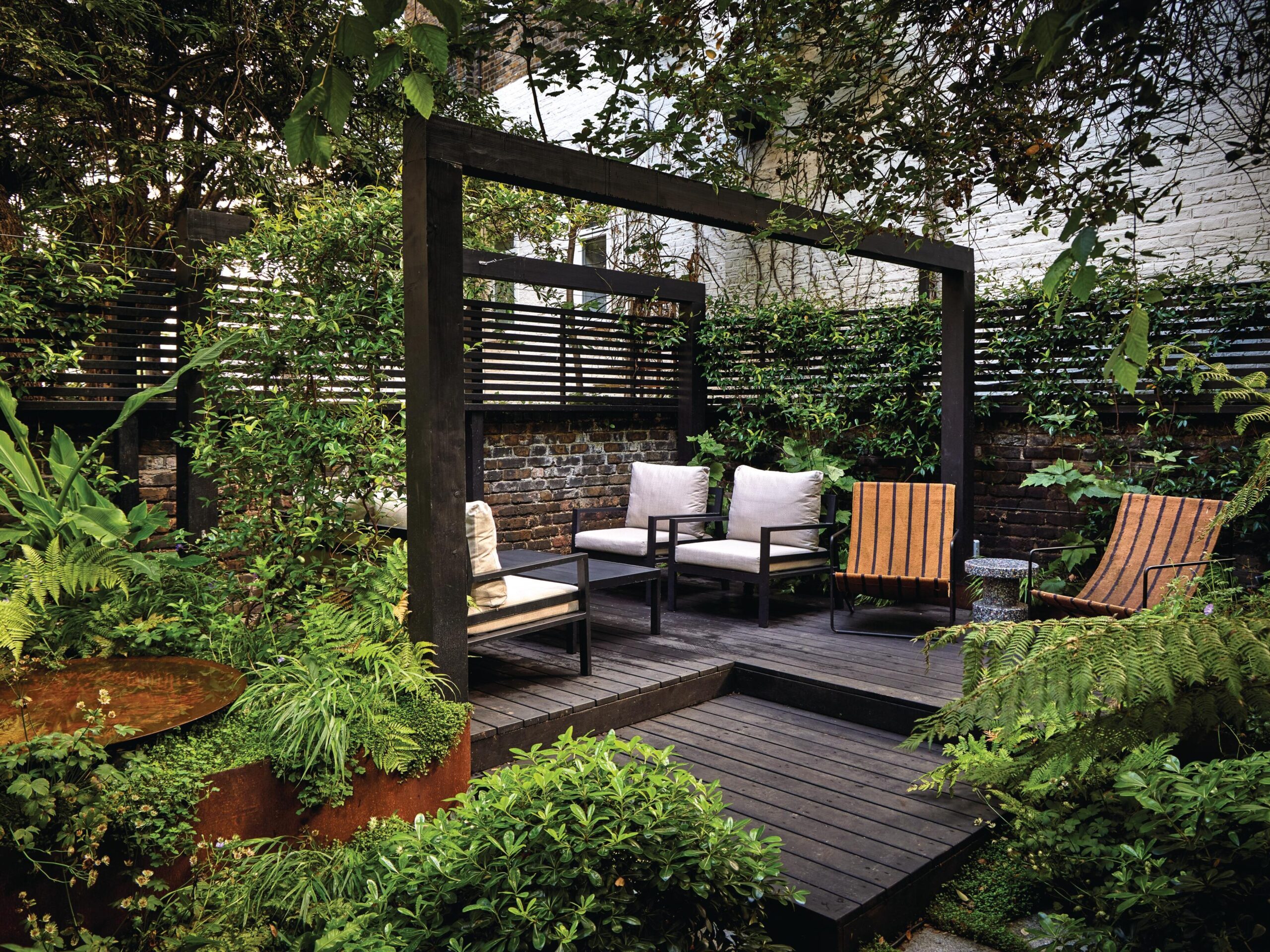 Garden terrace seating area