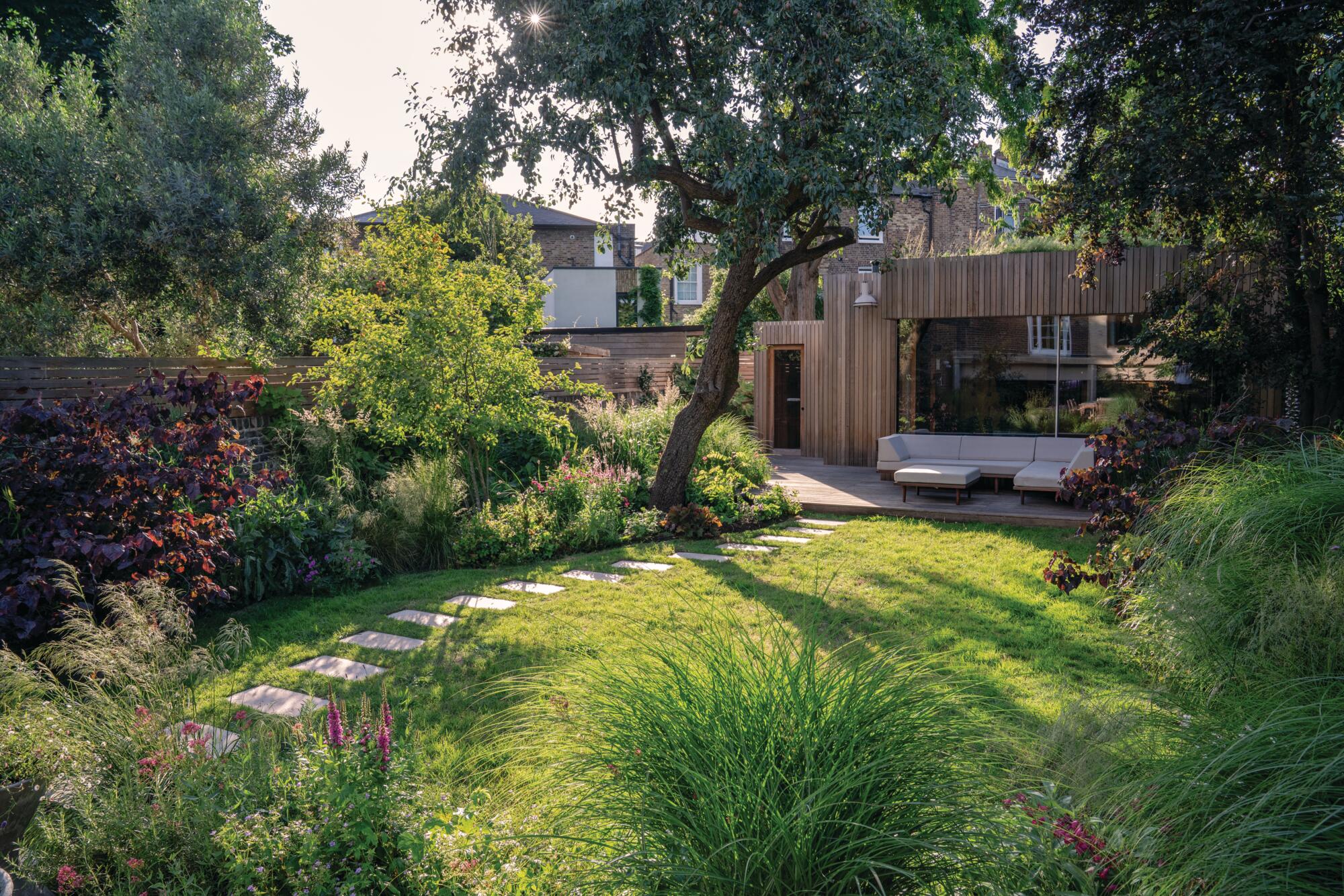 Lulu Roper-Caldbeck sloping garden design