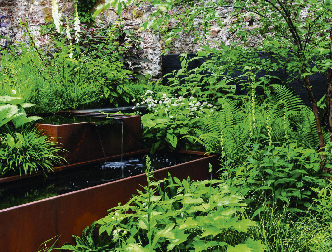 Water feature in a garden