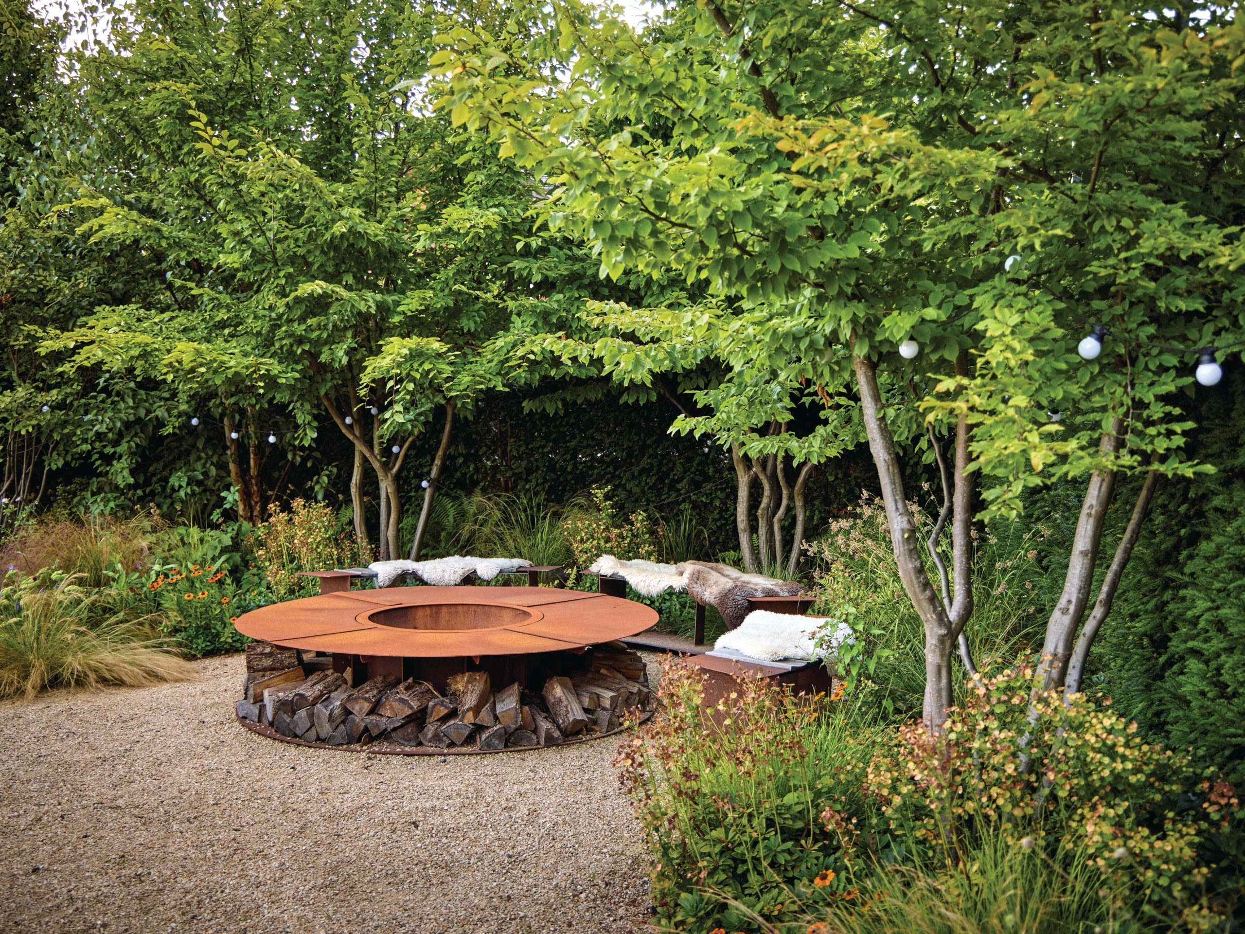 Garden steel firebowl