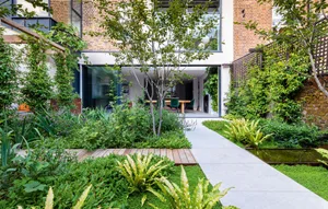 Small town garden, London designed by Adolfo Harrison Small town garden, London designed by Adolfo Harrison