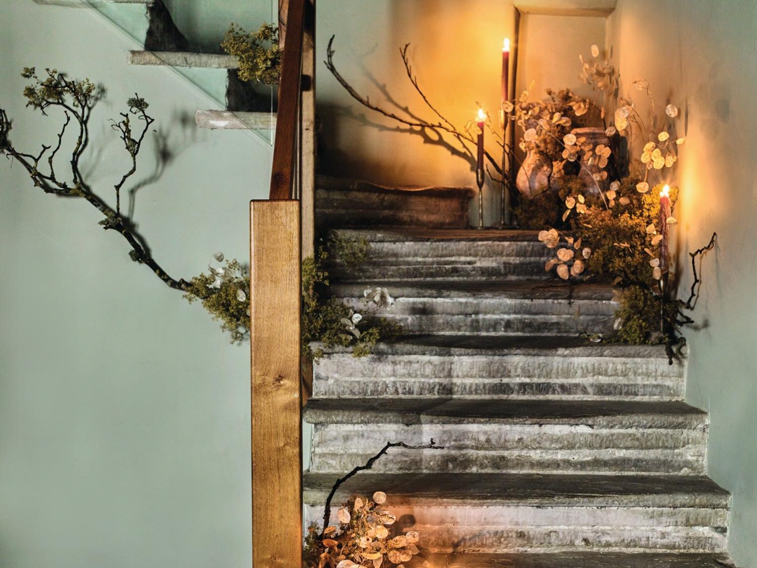 Natural Christmas decorations on stairs