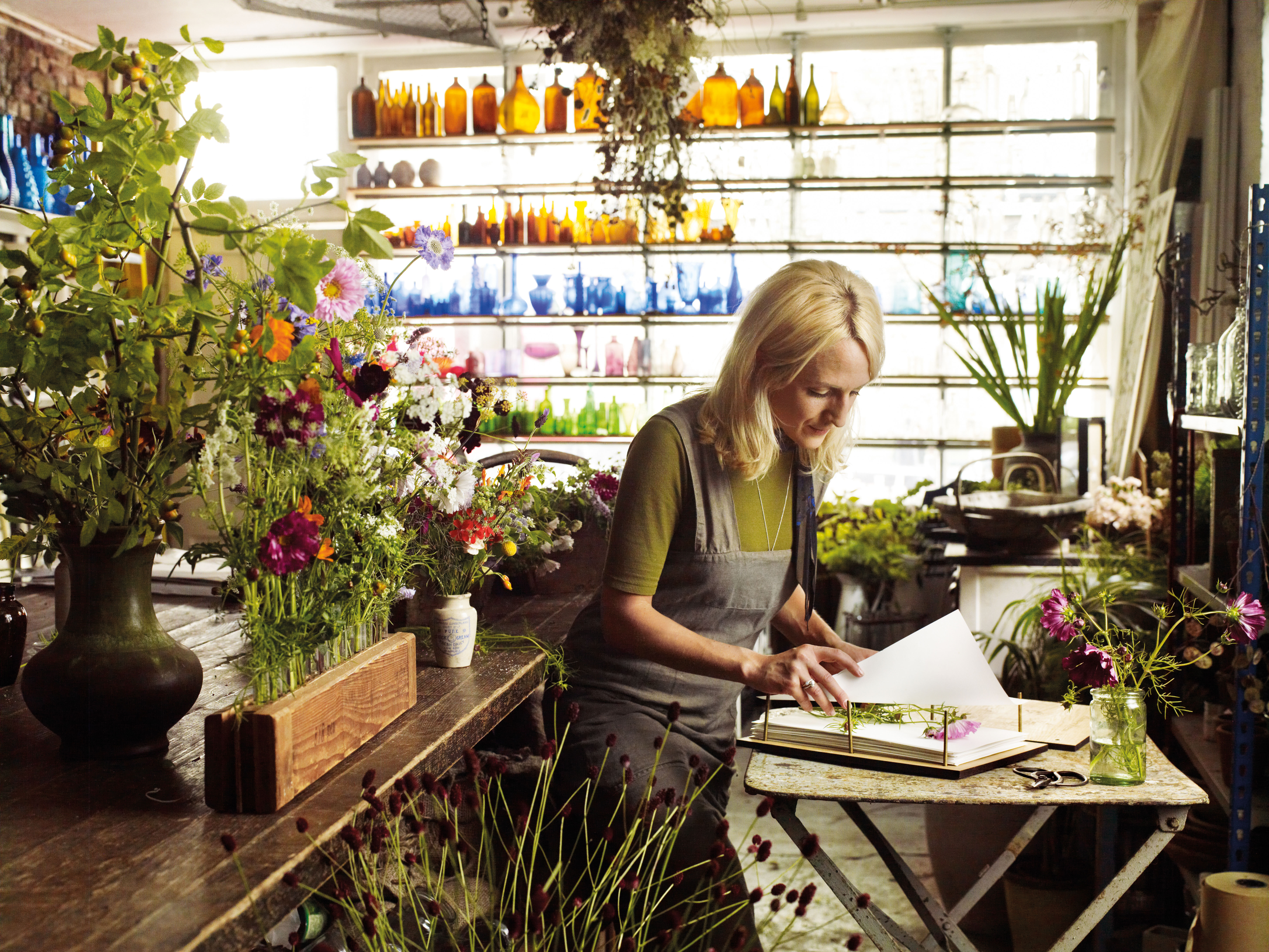 Amy Ireland pressing flowers