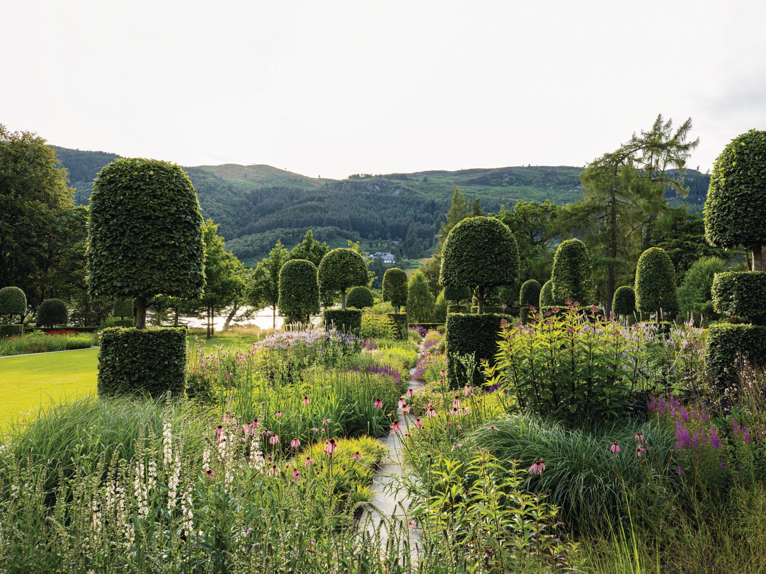 Gardens with beech topiary