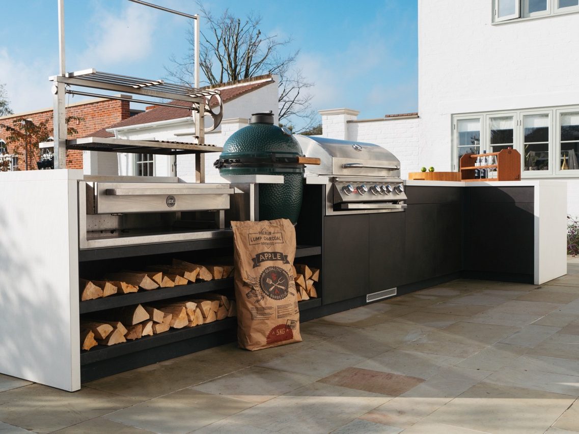 Outdoor kitchen