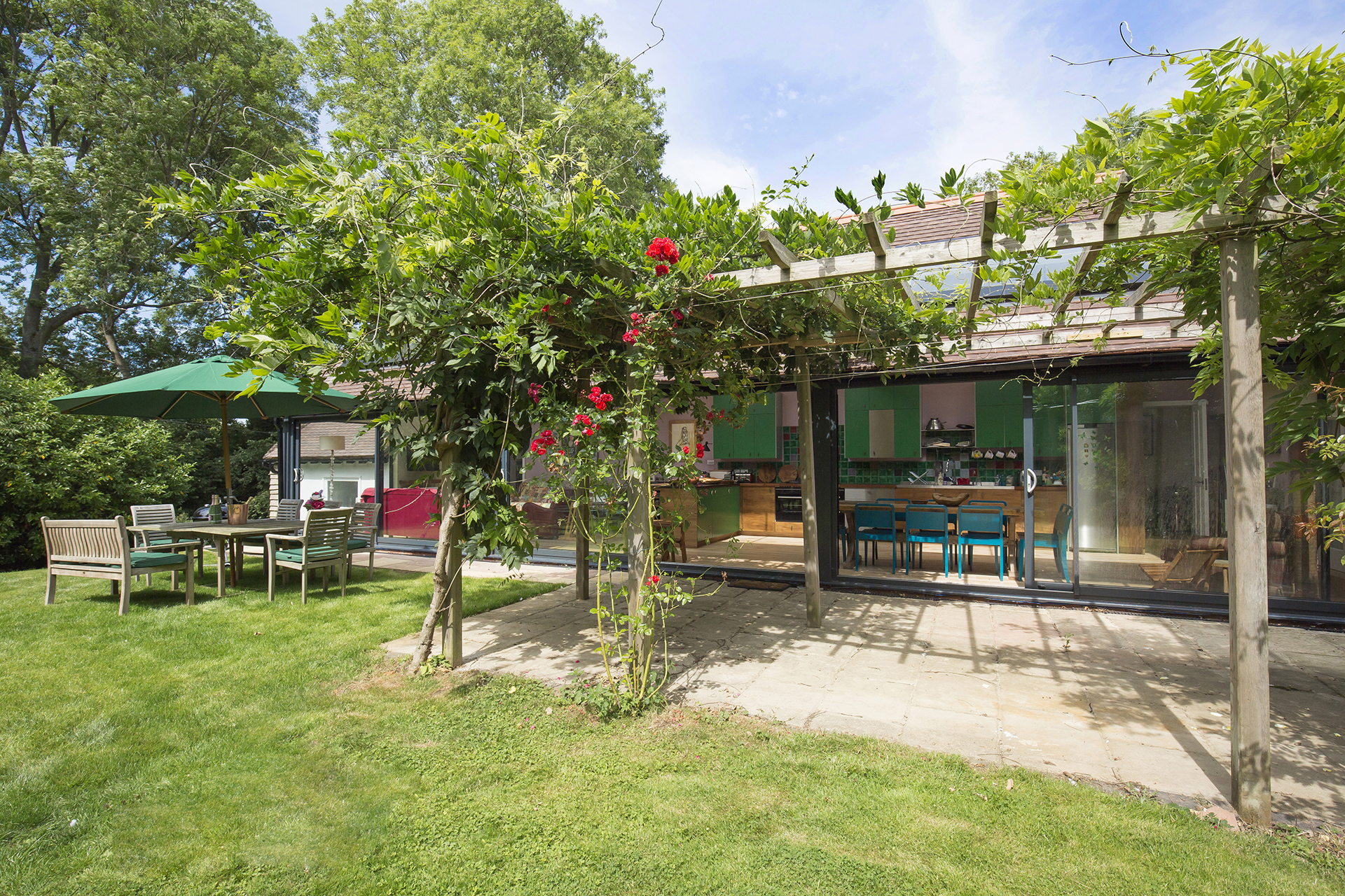 Great Airbnbs with gardens: Brock Cottage AirBnB