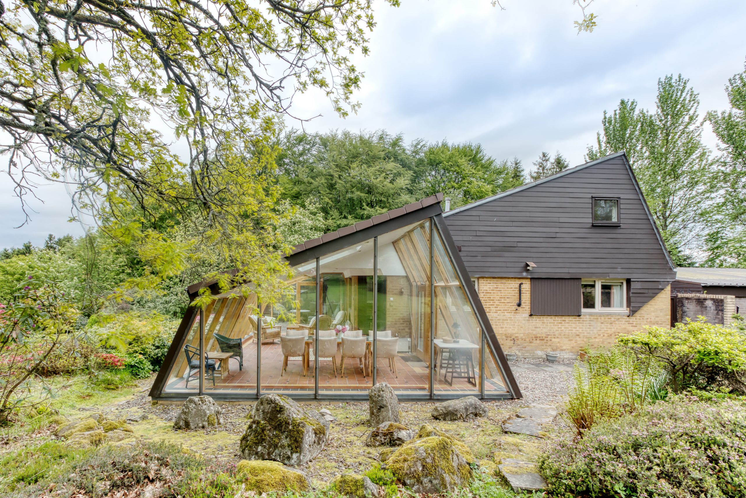 Perfect AirBnBs with gardens Shiel House AirBnB