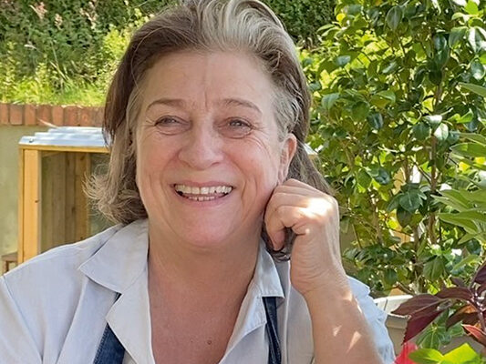 Caroline Quentin