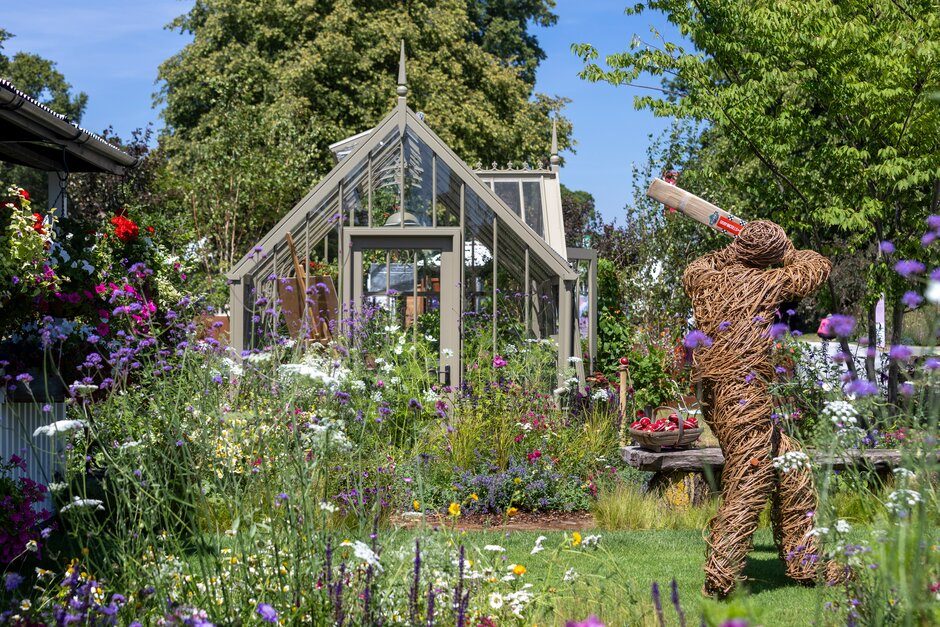The Cricket Pavilion Garden. Designed by Stephen Moody.