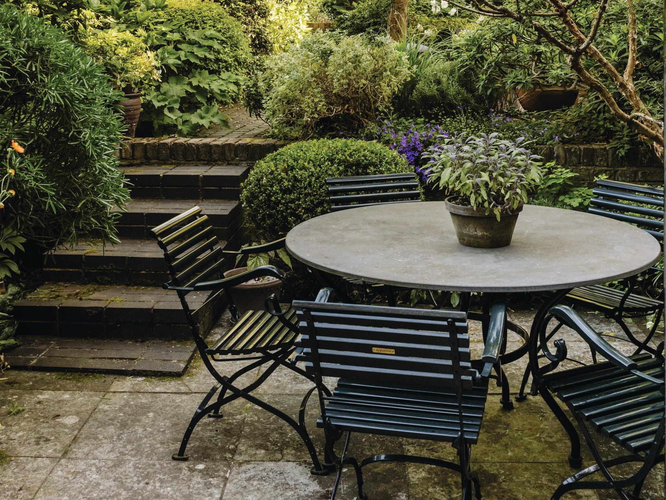 Garden seating