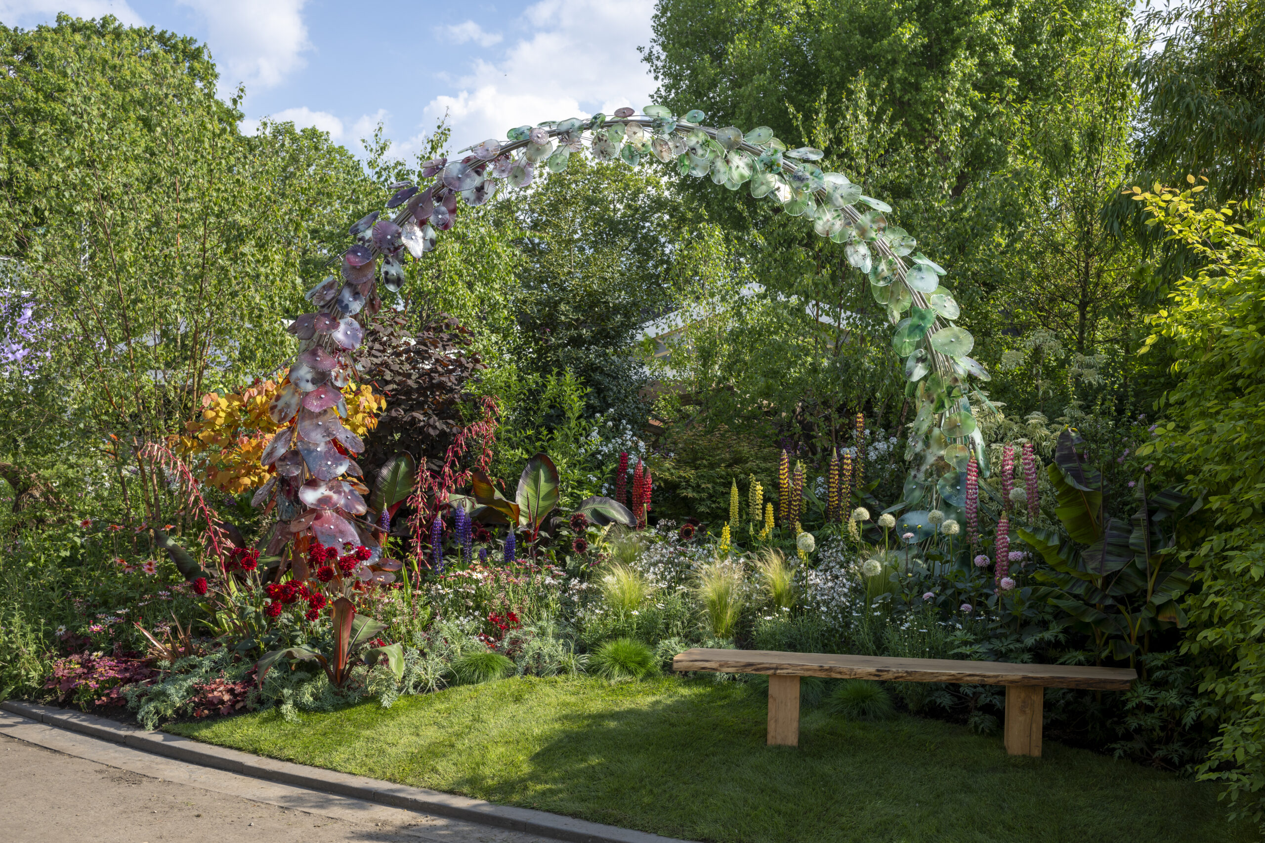 RHS Britain in Bloom 60th Anniversary: The Friendship Garden. Designed by Jon and James Wheatley.  